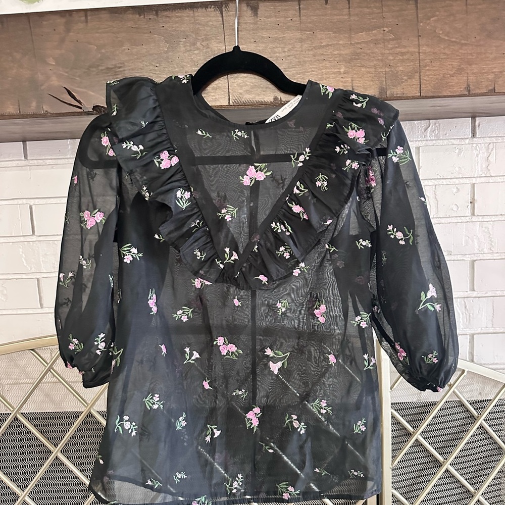 Zara blouse floral